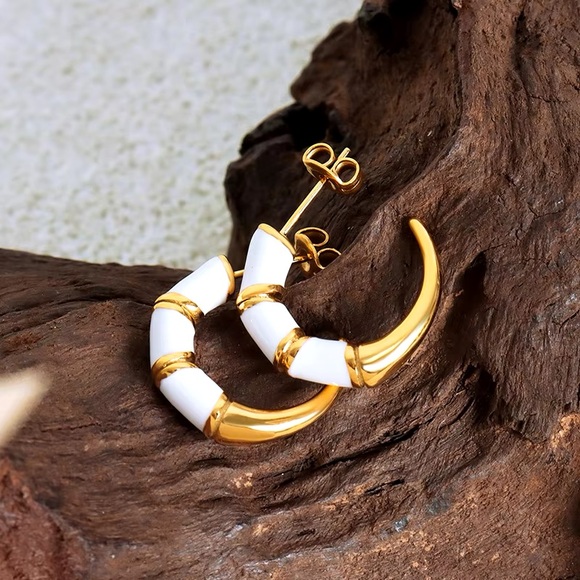 18K Gold Plated White Enamel Hoop Earrings*Unicorn*Cottage Core*Minimalist*ML - Picture 3 of 6